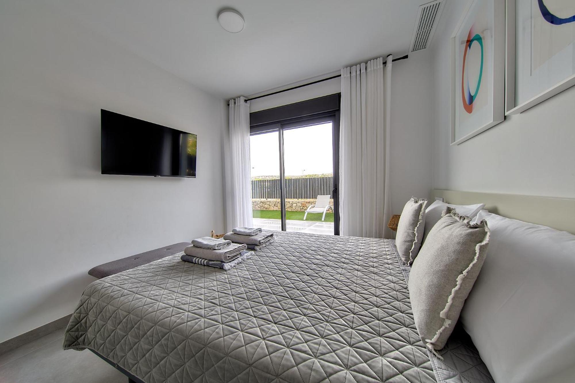 Апартаменти Rennes Arenal Playa 3 Шабія Екстер'єр фото